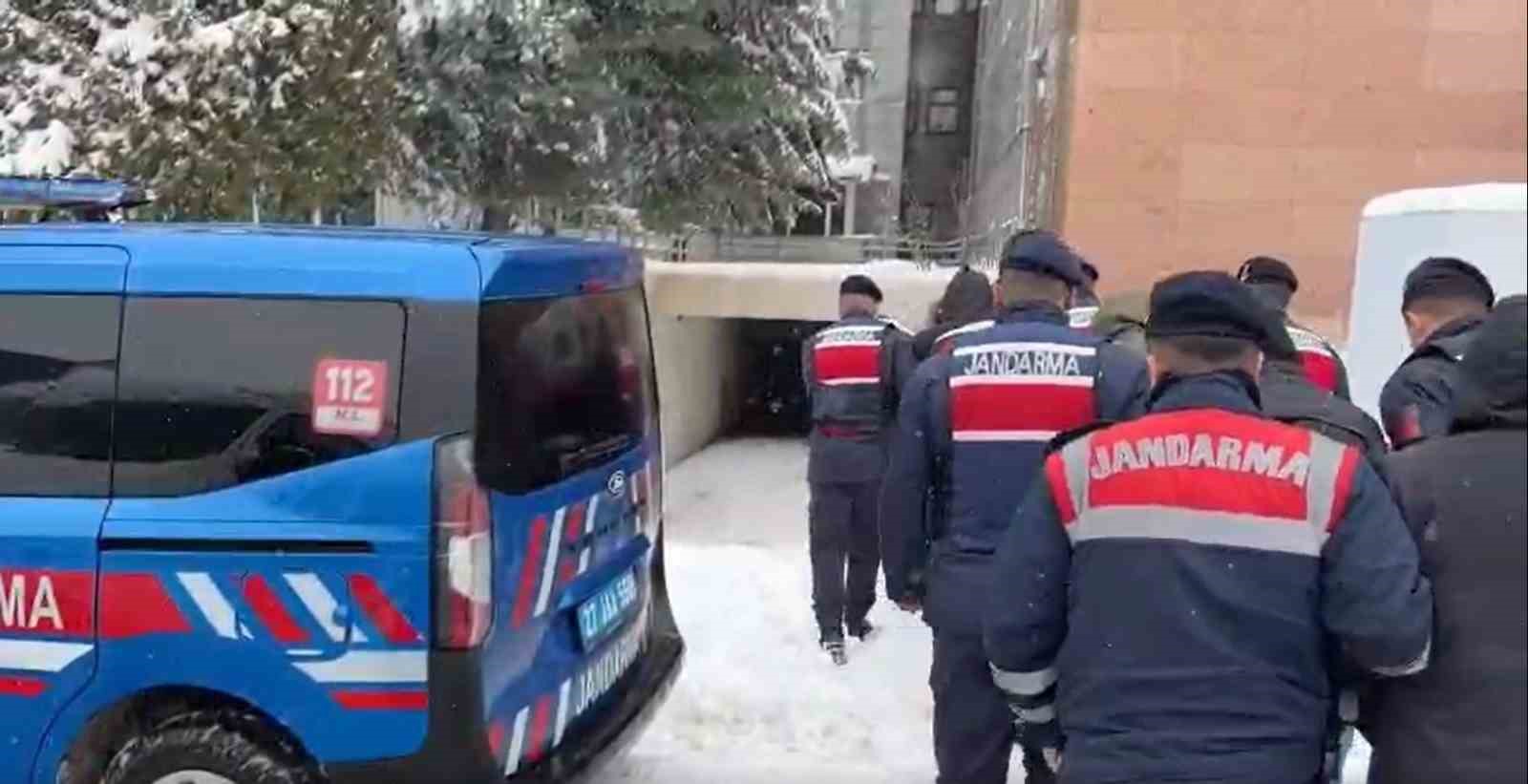 Gaziantep’te fuhuş operasyonu: 4 tutuklama
