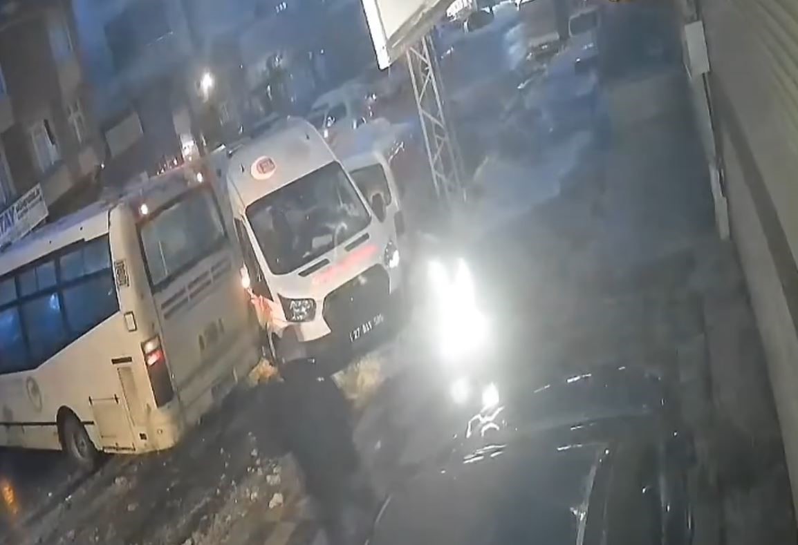 Gaziantep’te gizli buzlanma kazaya neden oldu
