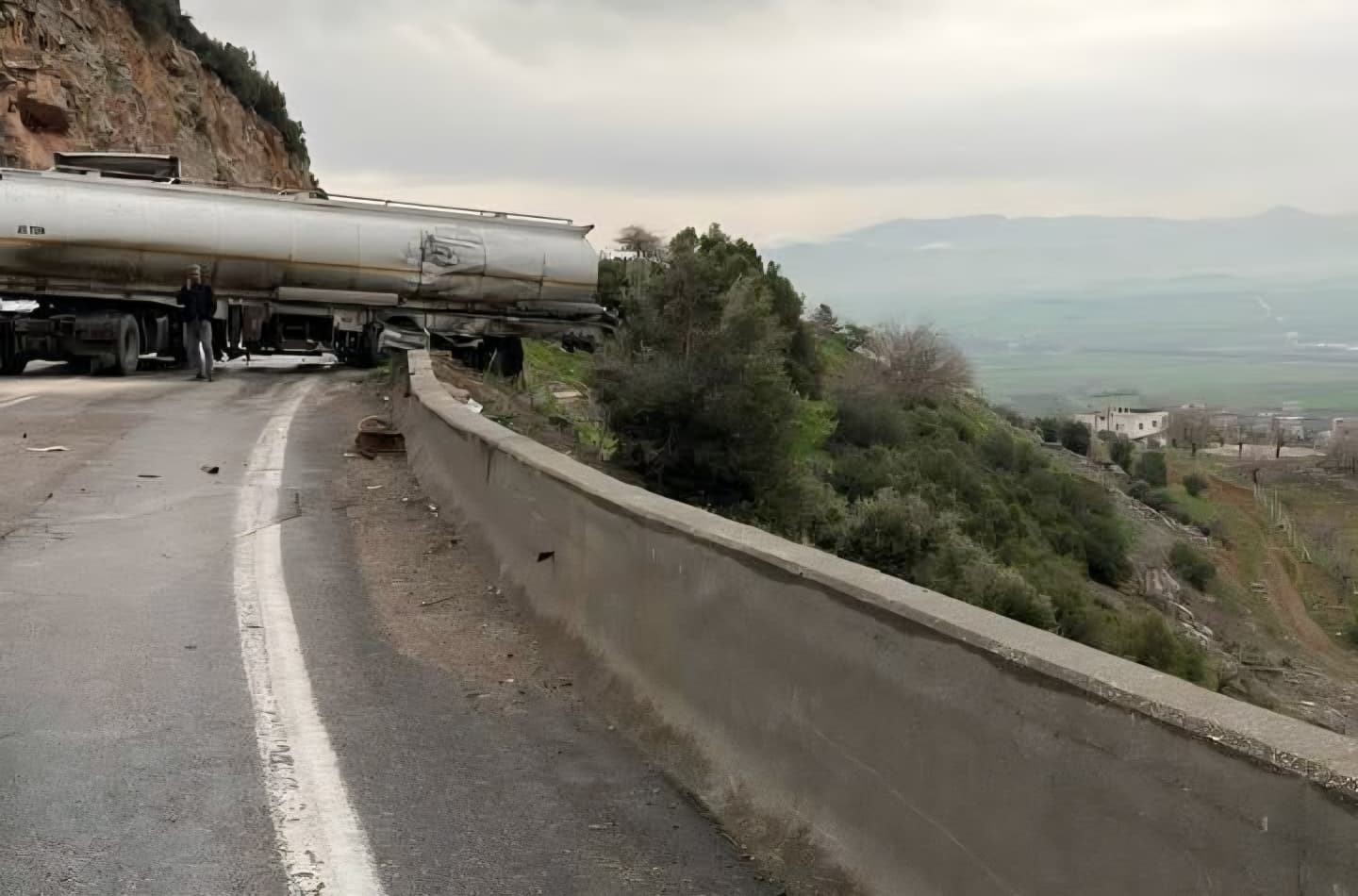 Gaziantep’te iki tır kafa kafaya çarpıştı: 1 ölü
