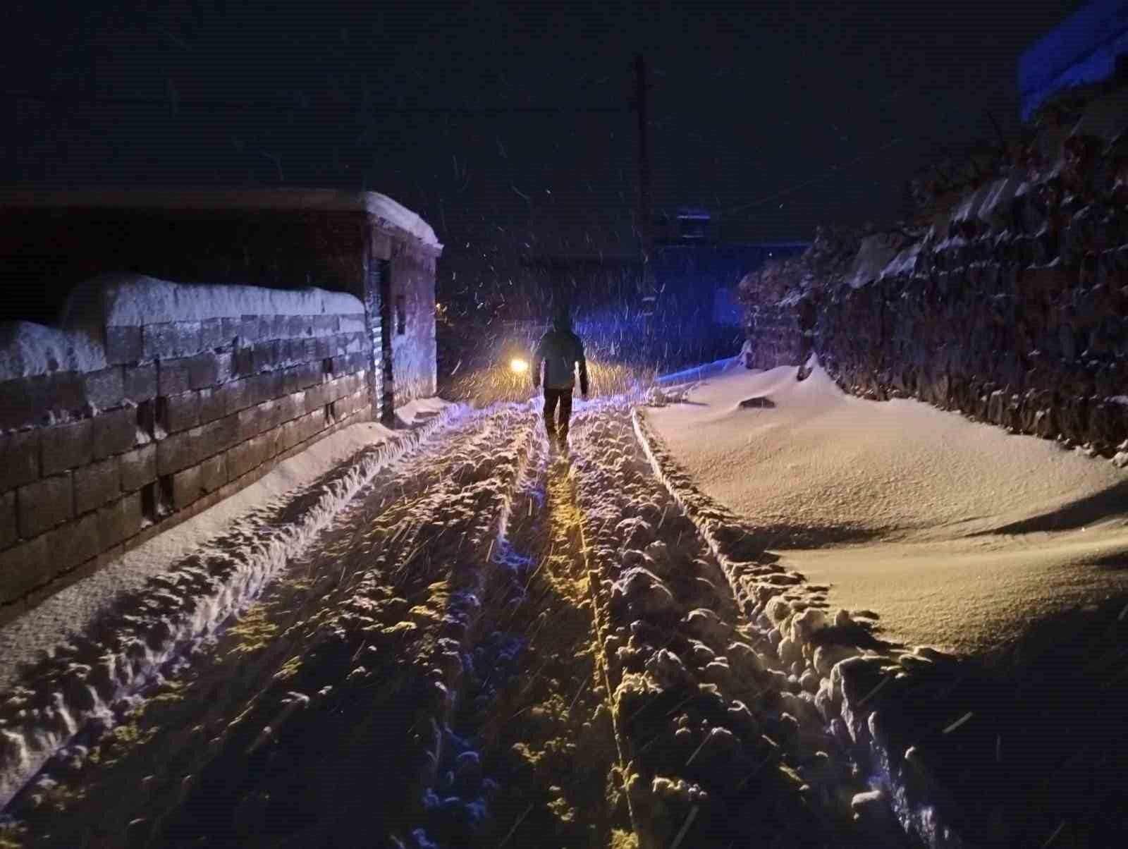 Gaziantep’te karbonmonoksit gazından etkilenen 9 kişilik ailenin imdadına UMKE yetişti
