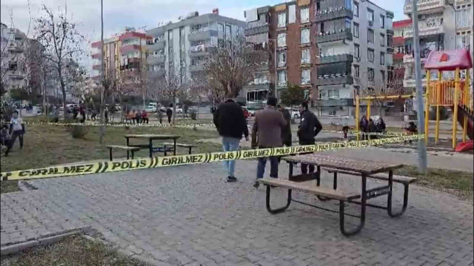 Gaziantep’te kızlar arasındaki kavga kanlı bitti: 1 yaralı
