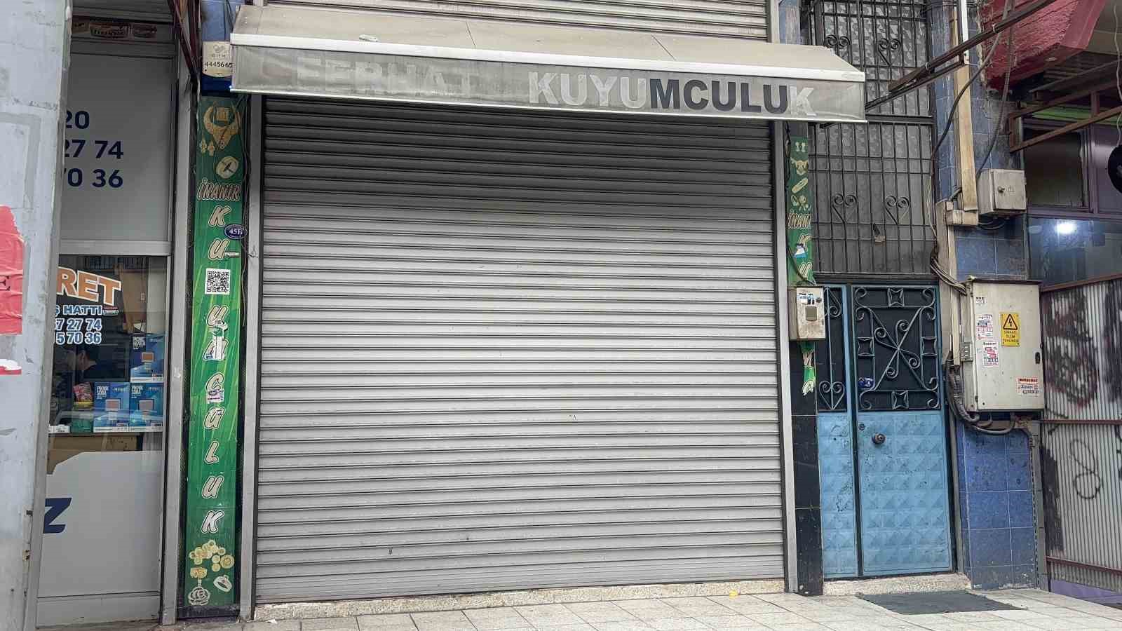 Gaziantep’te kuyumcuyu soyan şahıslar yakalandı, çalınan altınlar bulundu
