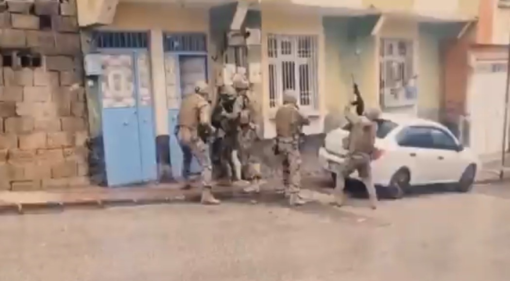 Gaziantep’te lüks restoranı kurşunlayan 2 şahıs yakalandı
