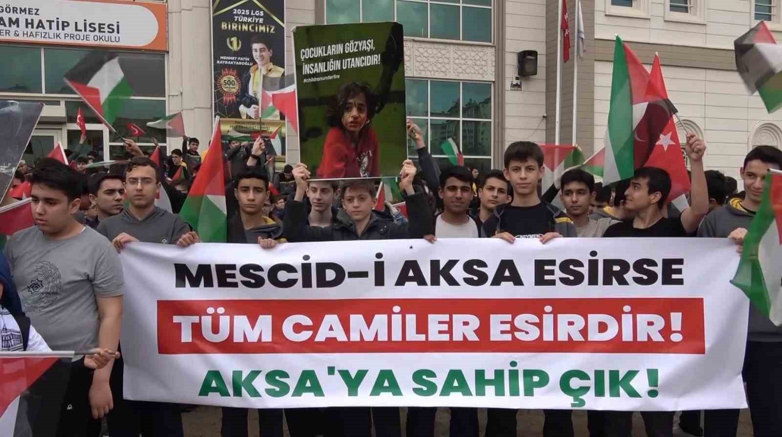 Gaziantep’te öğrencilerden Filistinlilere yönelik idam kararına tepki
