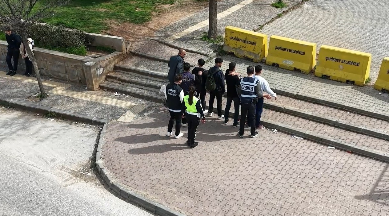 Gaziantep’te okul çevrelerinde dron destekli sıkı denetim
