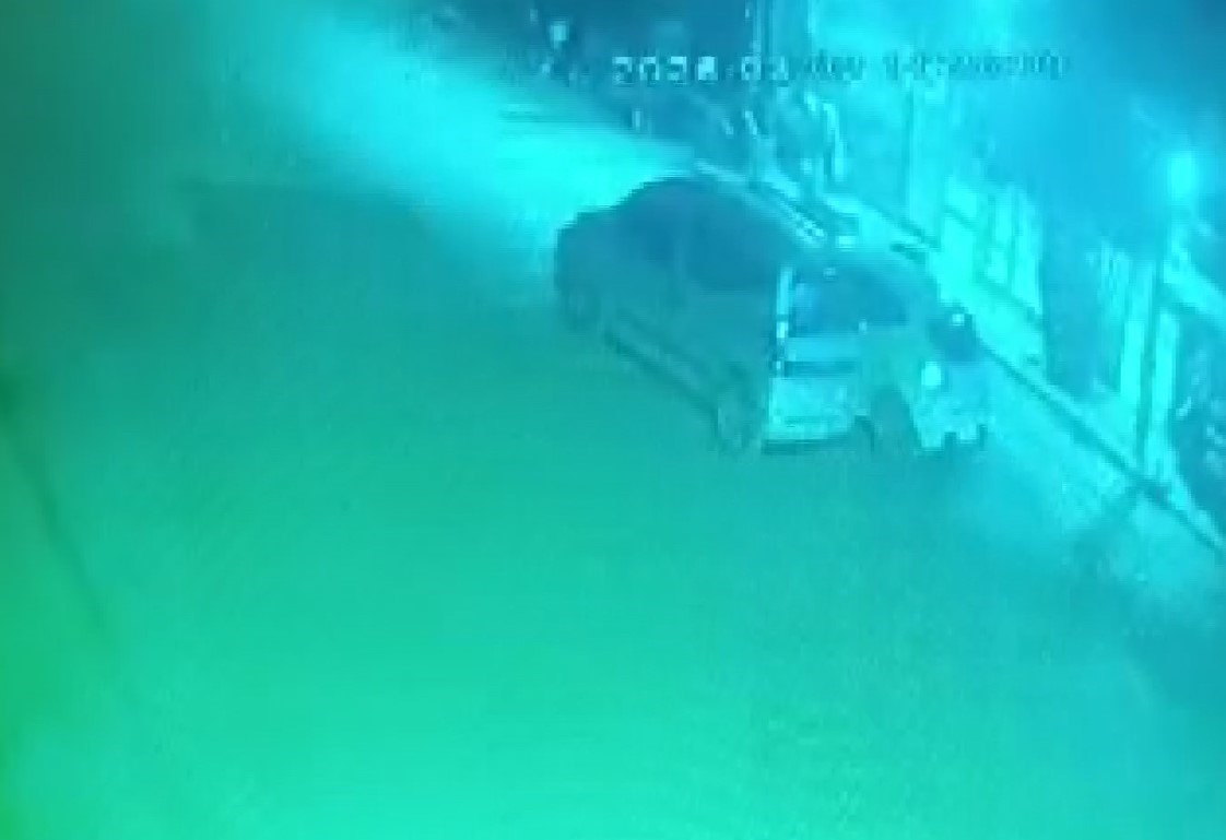 Gaziantep’teki cinayet anı kameraya yansıdı: Araçla yanaşarak ateş etti
