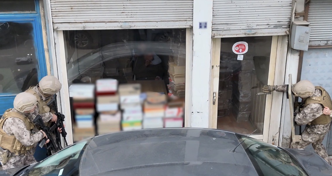 Gaziantep’teki rehine olayı adım adım dron kamerasında
