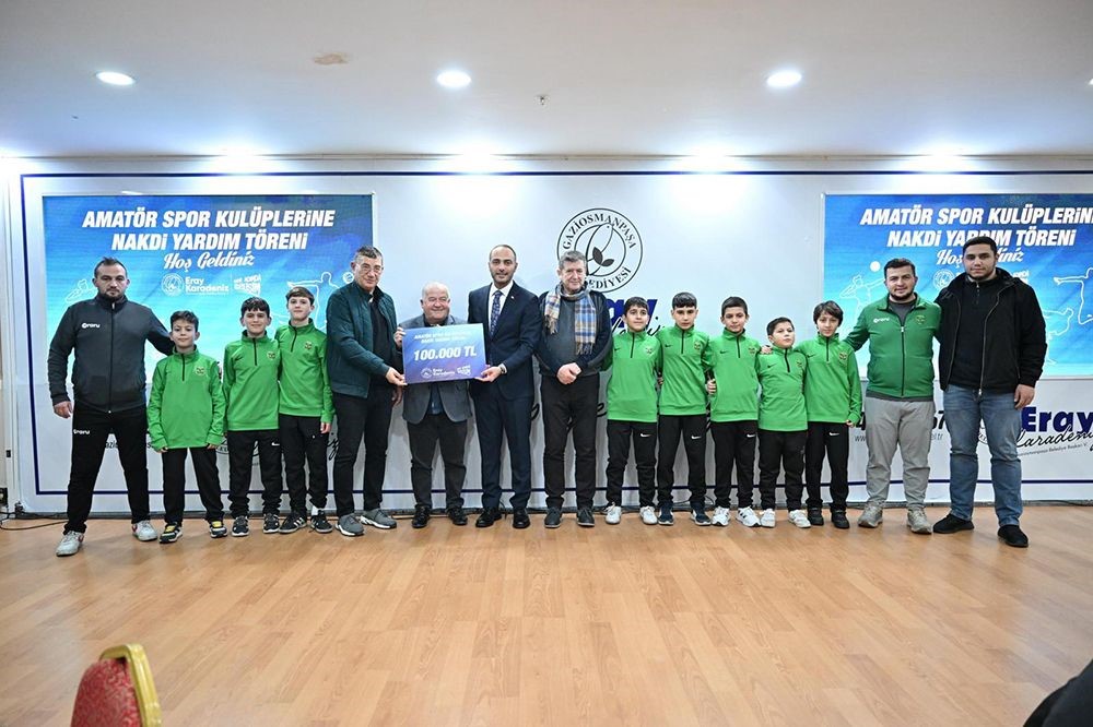 Gaziosmanpaşa Belediyesinden spor kulüplerine 2 buçuk milyon liralık nakdi destek
