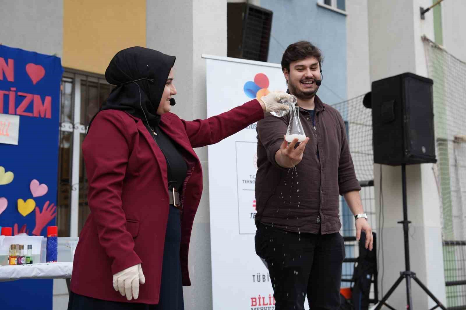 Gaziosmanpaşa’da Dünya Otizm Farkındalık Günü etkinliği düzenlendi
