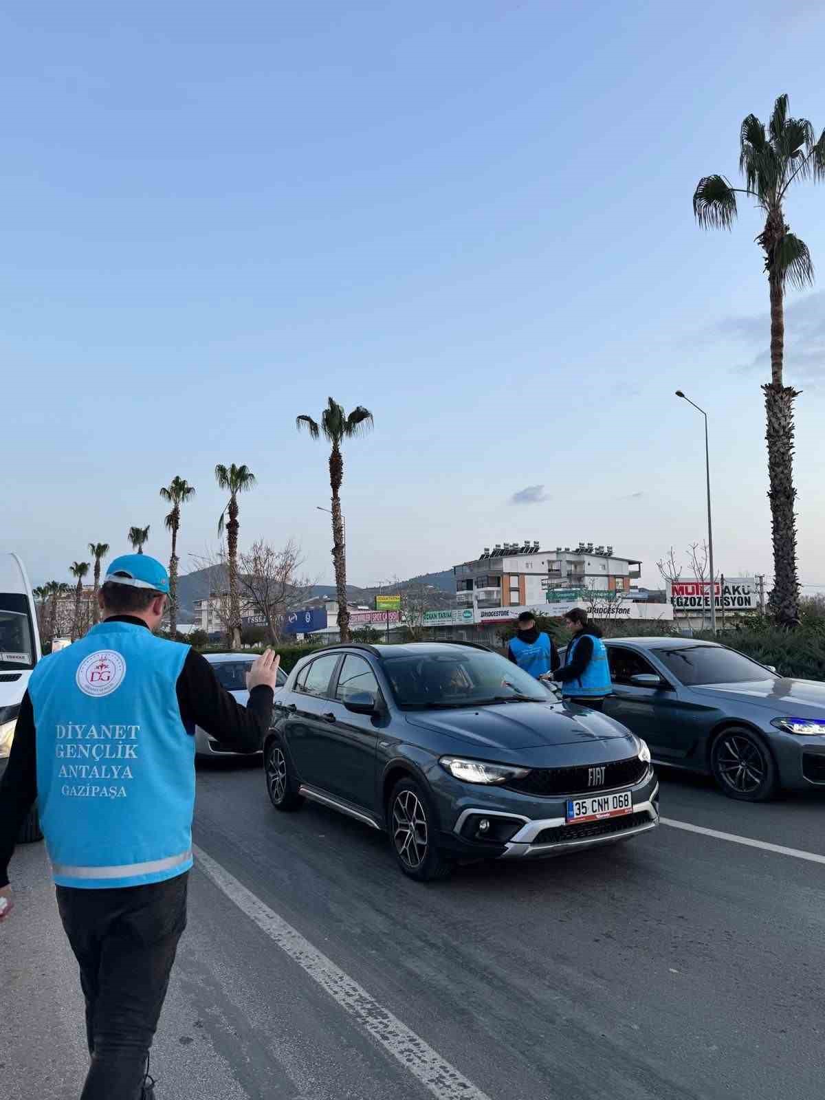 Gazipaşa Müftülüğünden üniversite öğrencileriyle iftar buluşması

