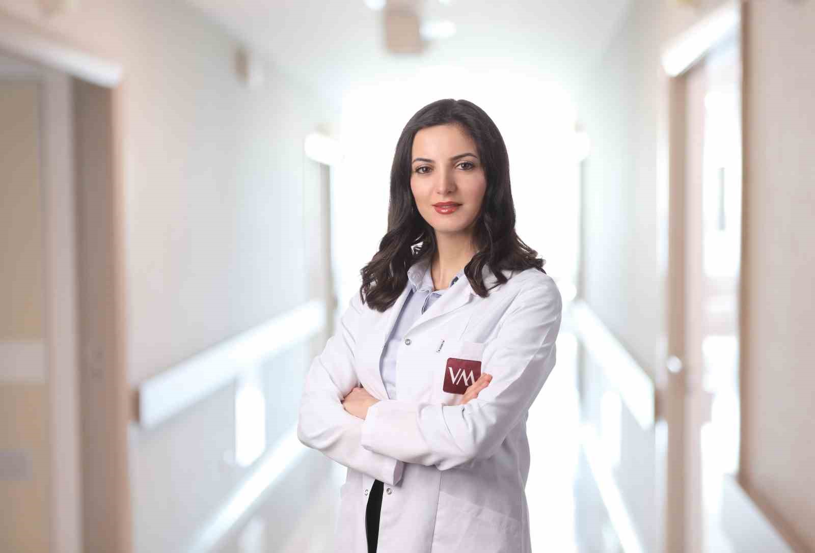 "Gebelik zehirlenmesi hem anneyi hem bebeği tehdit ediyor"
"Gebelik zehirlenmesi hem anneyi hem bebeği tehdit ediyor"