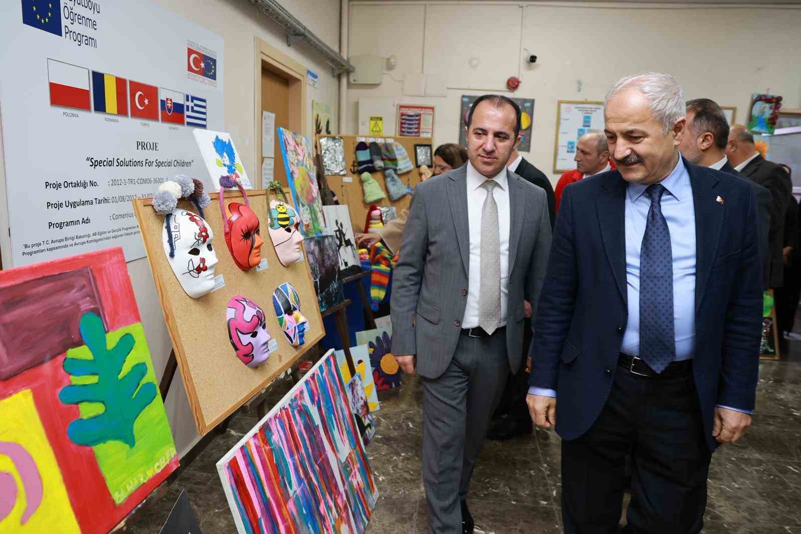 Gebze’de Dünya Otizm Farkındalık Günü dolayısıyla etkinlik düzenlendi
