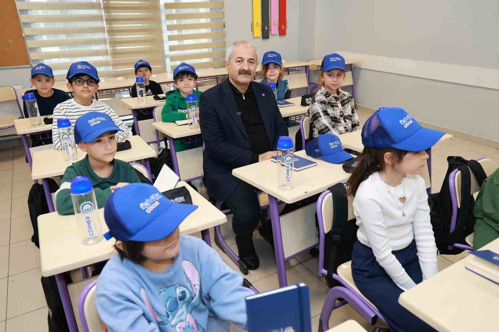 Gebze’nin cevher çocukları için ilk ders zili çaldı
