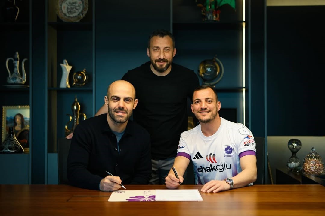 Gebzespor, Emircan Altıntaş’ı transfer etti
Gebzespor, Emircan Altıntaş’ı transfer etti