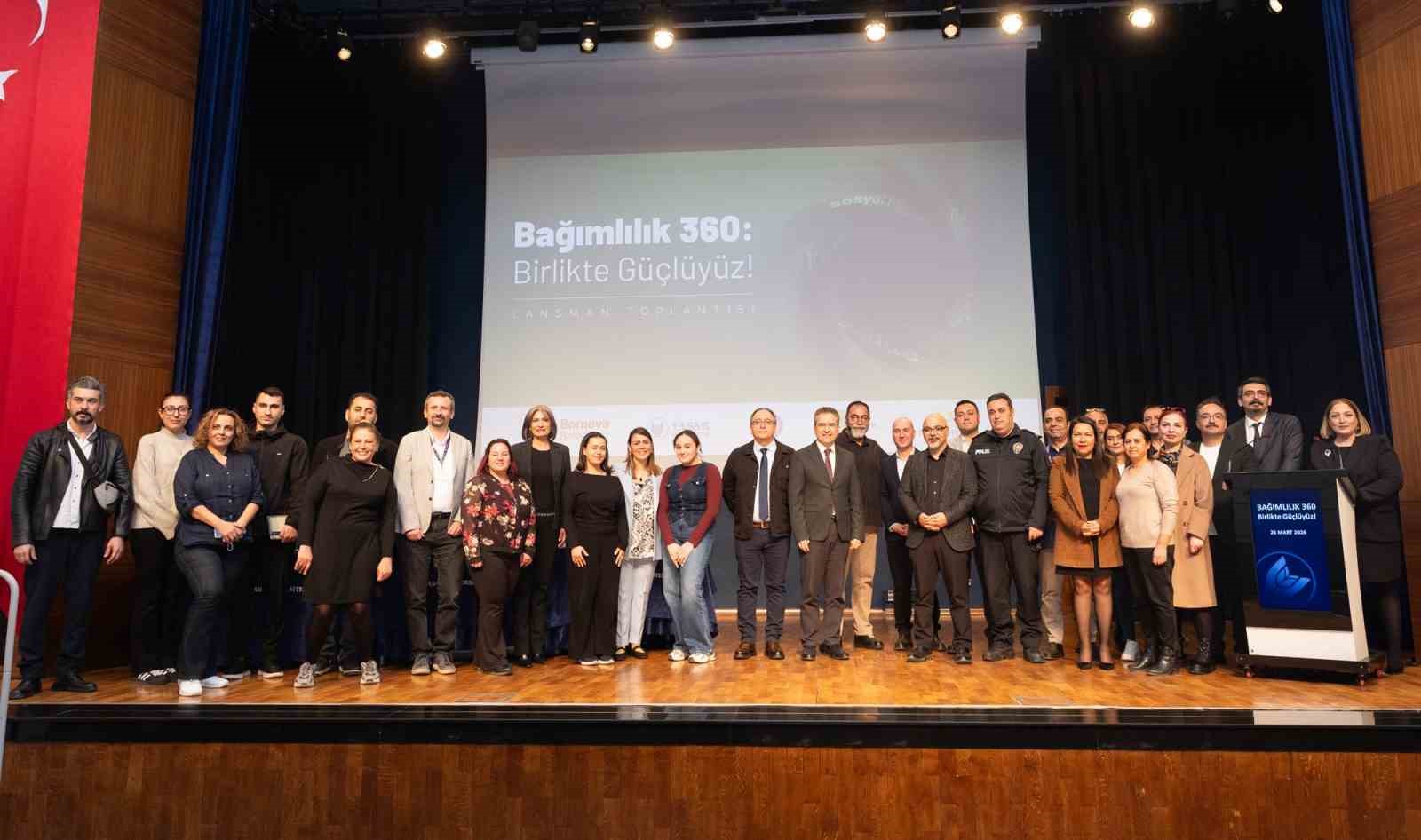 Geleceği tehdit eden üçgen: Madde, kumar, dijital
