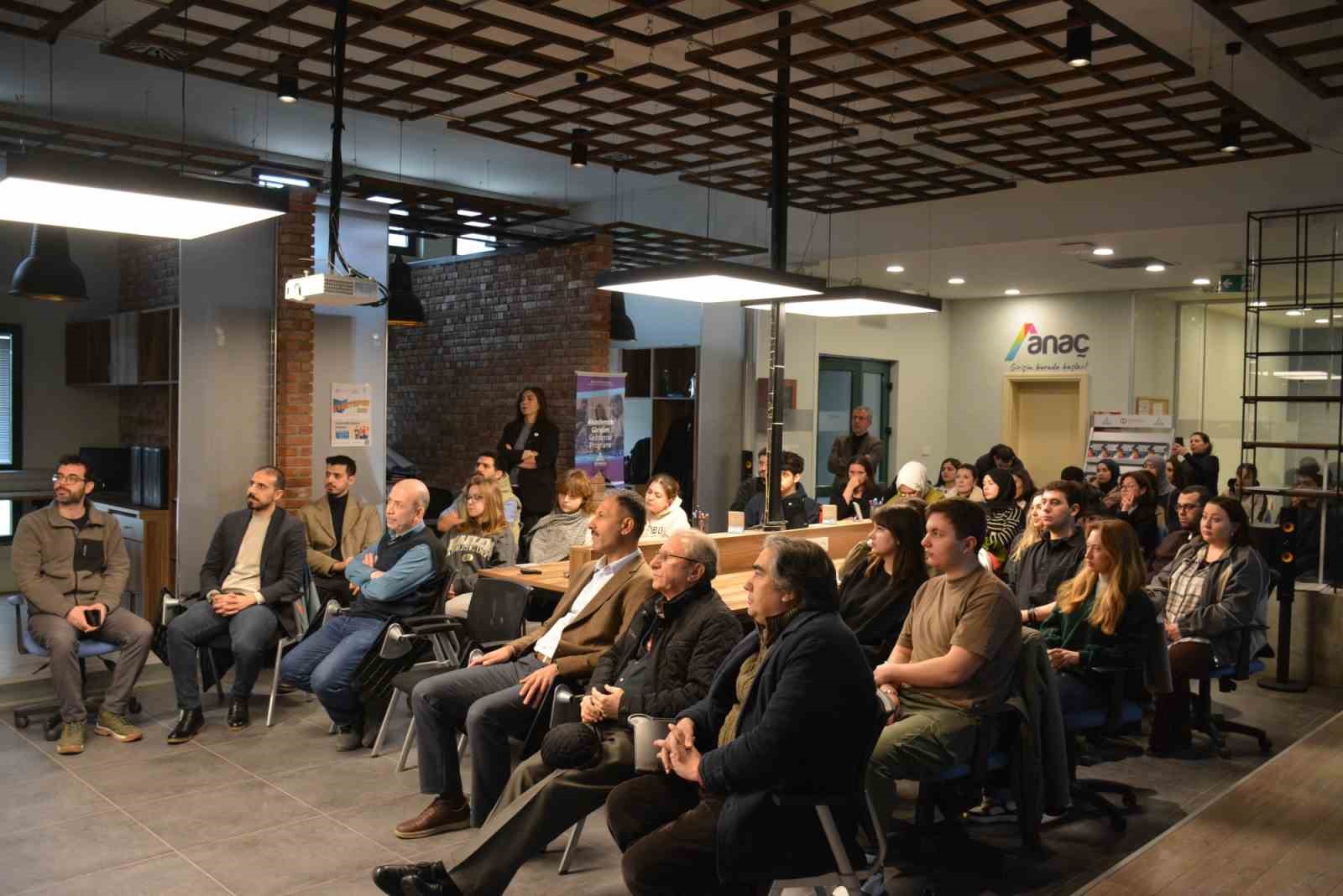 Geleceğin akademisi yapay zekâ ile şekilleniyor
