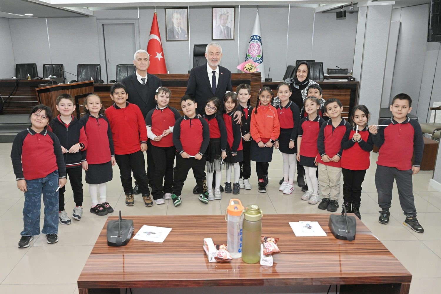 Geleceğin bireyleri yerel yönetimi yerinde tanıdı
