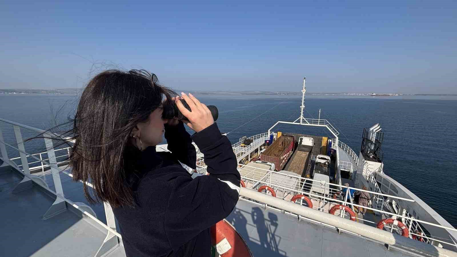 Geleceğin kadın kaptanları denizcilik sektörüne katkı için göreve hazırlanıyor
