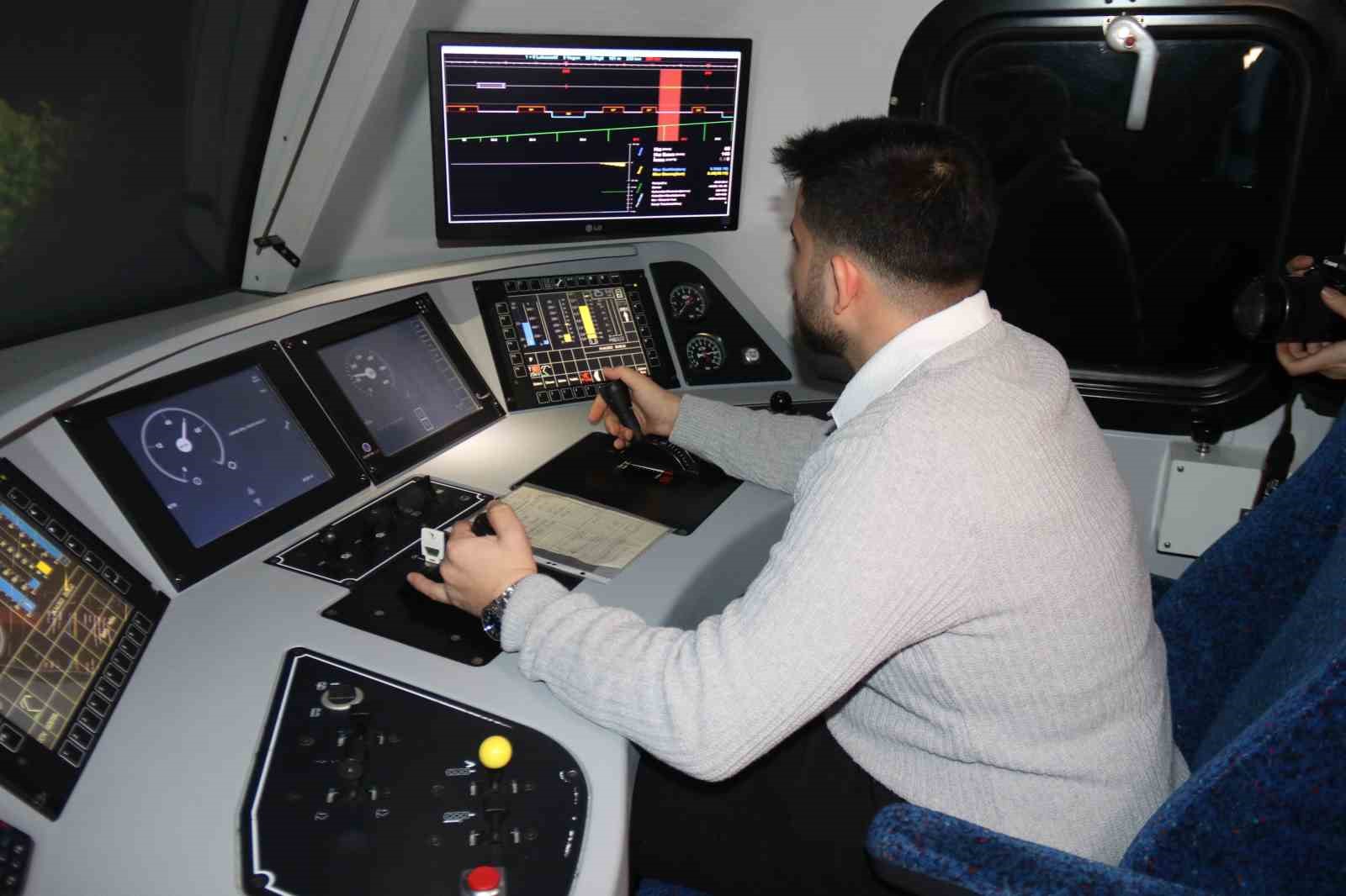 Geleceğin makinistleri bu merkezde yetişiyor
Geleceğin makinistleri bu merkezde yetişiyor