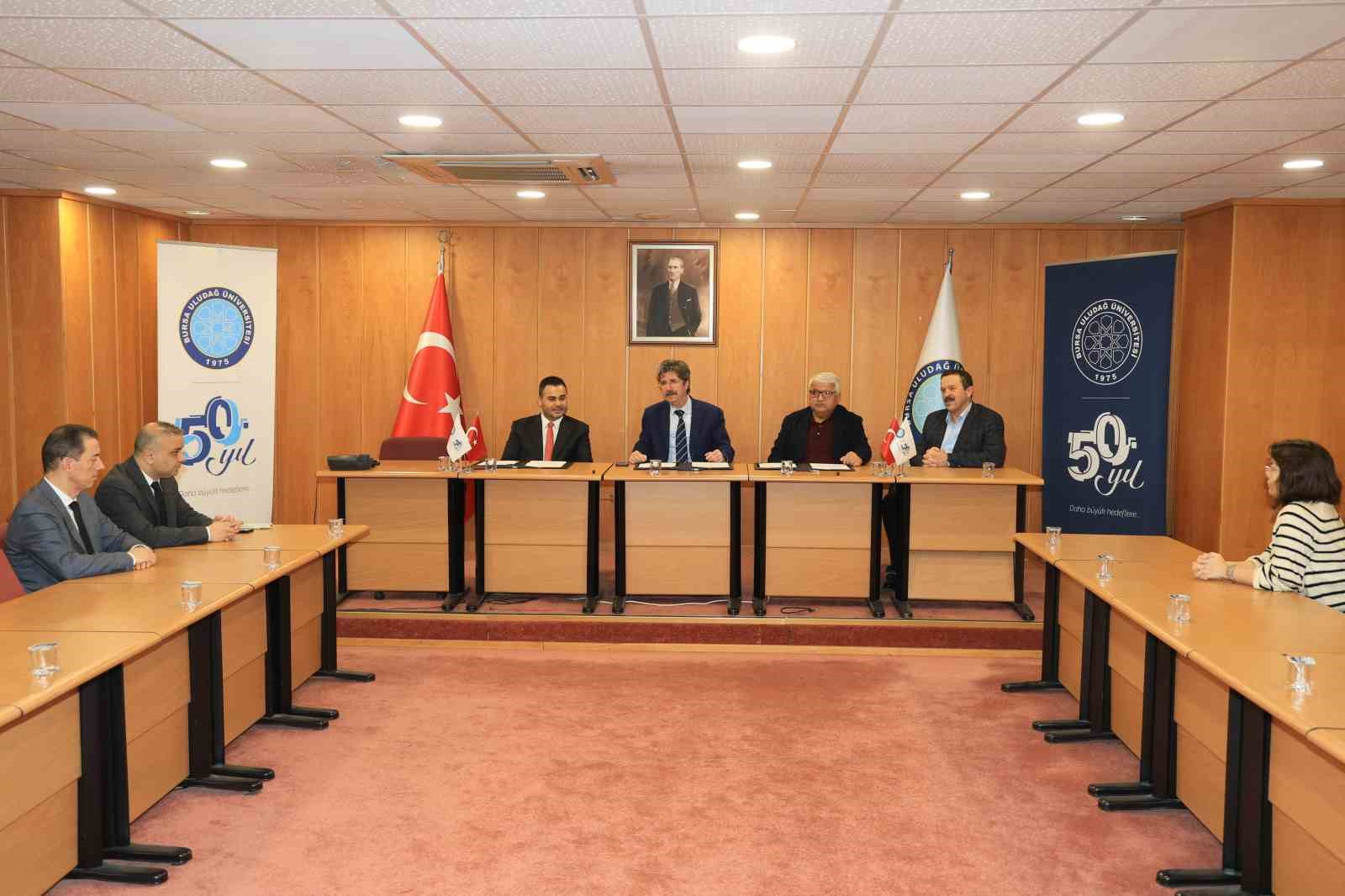 Geleceğin mühendislerine burs desteği
