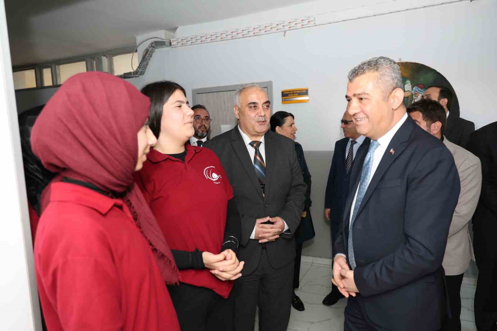 Geleceğin şeflerinden büyük başarı
