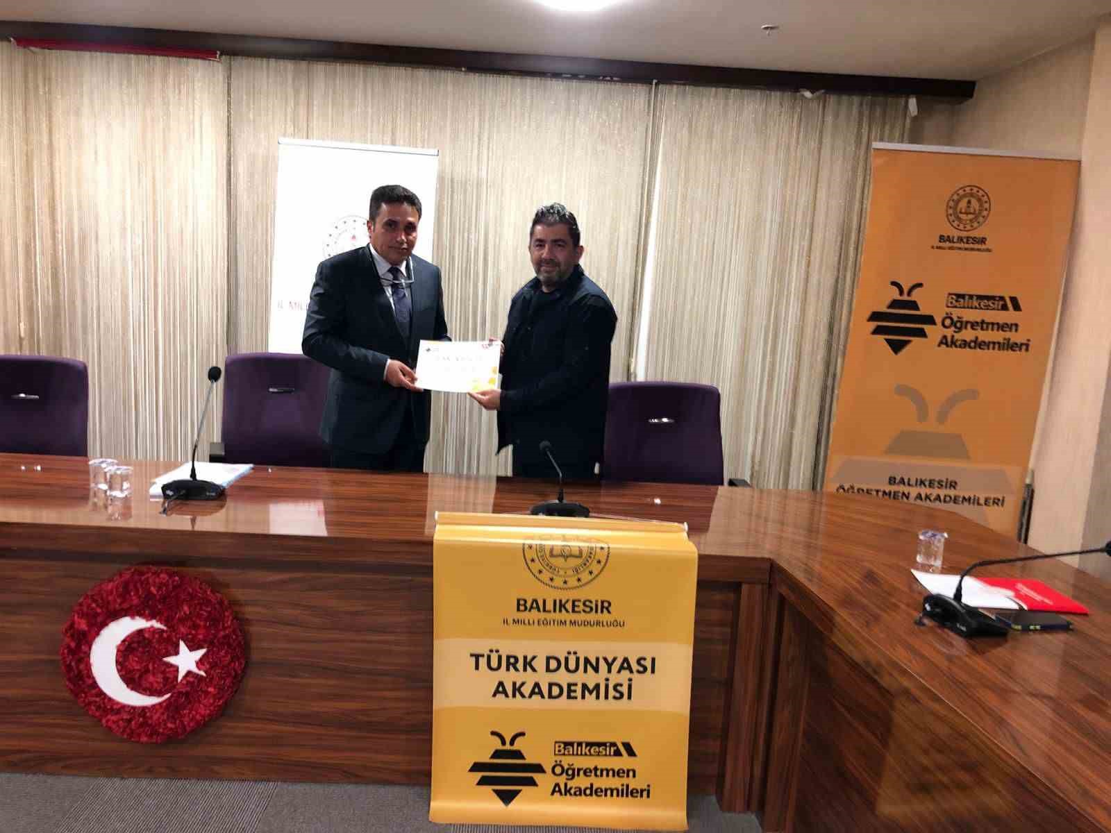 Gelenekler, Bayramlar ve Törenler Öğretmen Akademilerinde ele alındı
