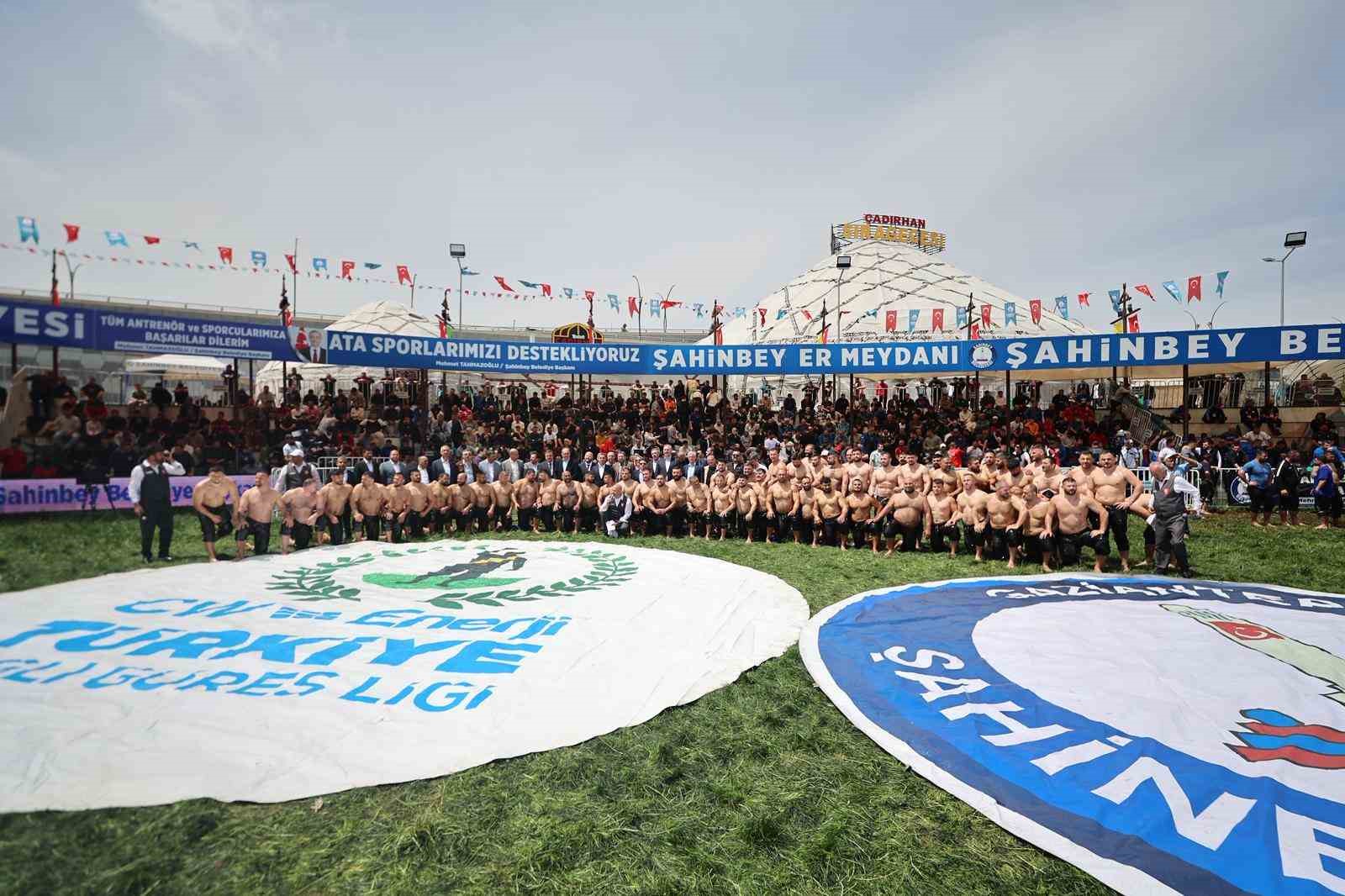 Geleneksel Yağlı Güreş Ligi, Gaziantep’te coşkuyla başladı
