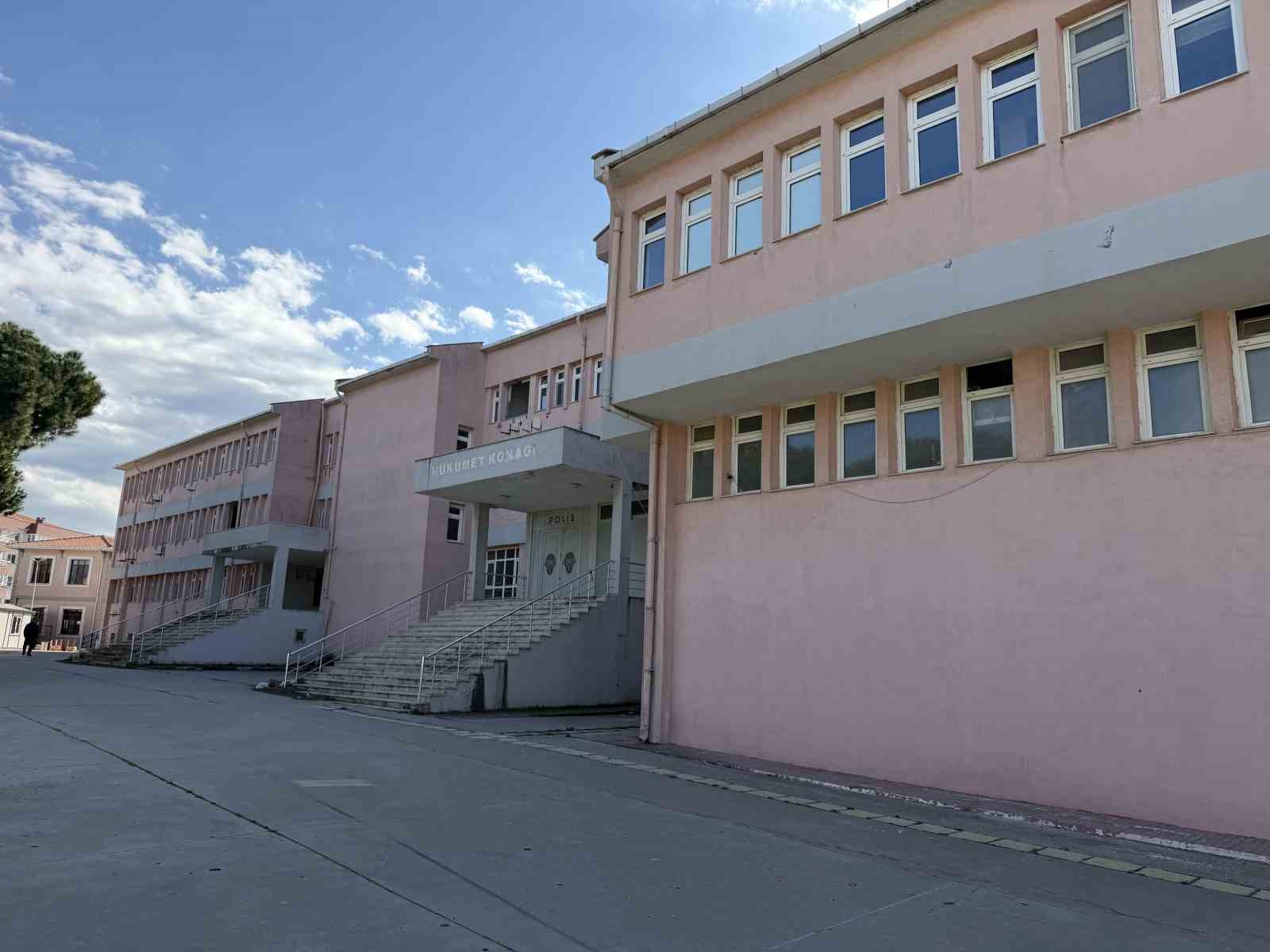 Gelibolu’da eski kaymakamlık binası konuk evi olacak
