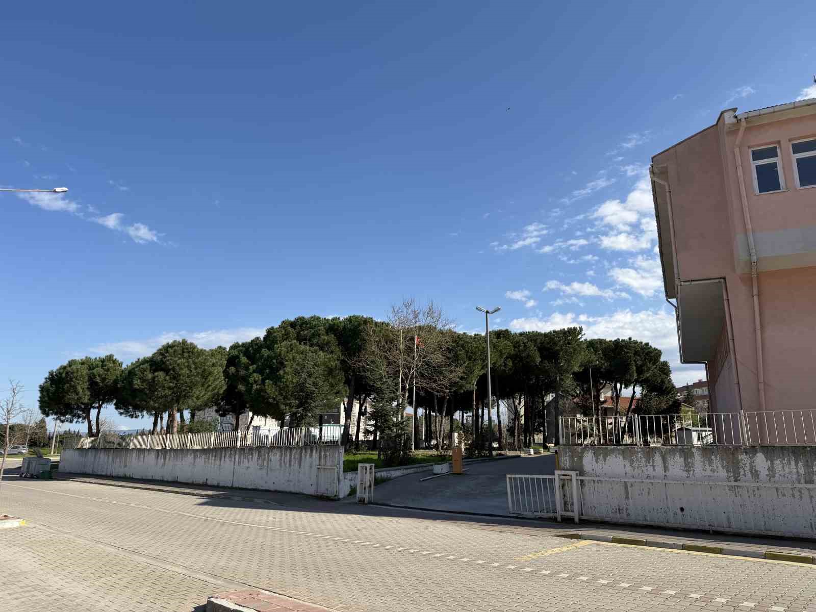 Gelibolu’da eski kaymakamlık binası konuk evi olacak
