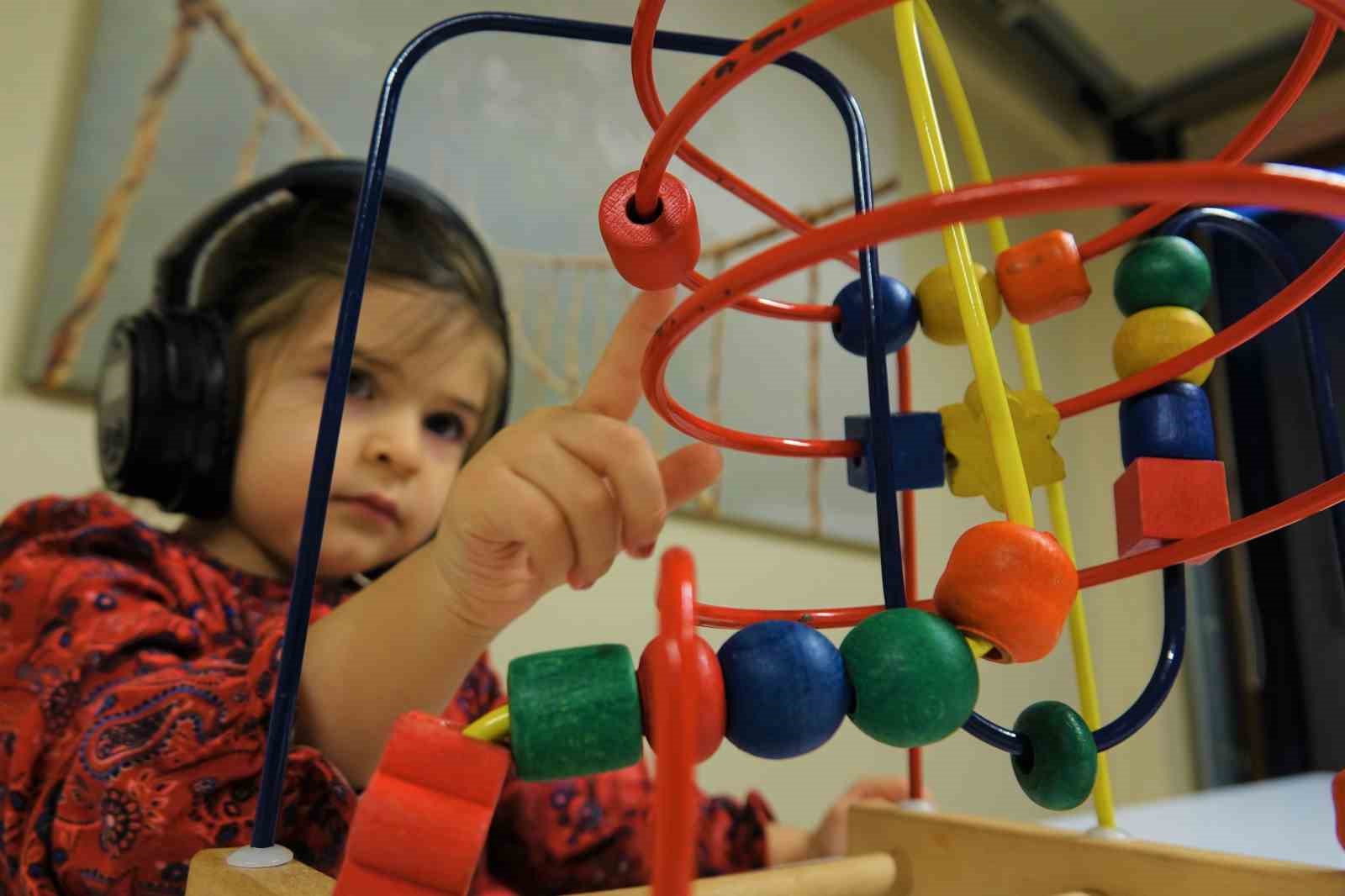 Geliştirdiği müzik temelli yöntem otizmde yüzde 25 oranında pozitif gelişim sağladı
