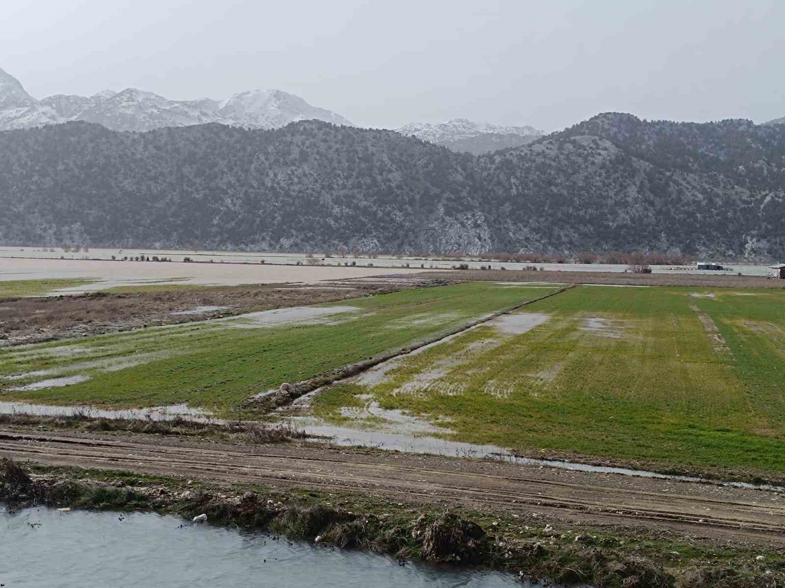 Gembos Ovası’nda taşkın sonrası inceleme
