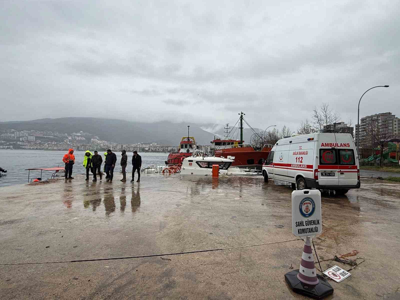 Gemlik Sahili’nde erkek cesedi bulundu
