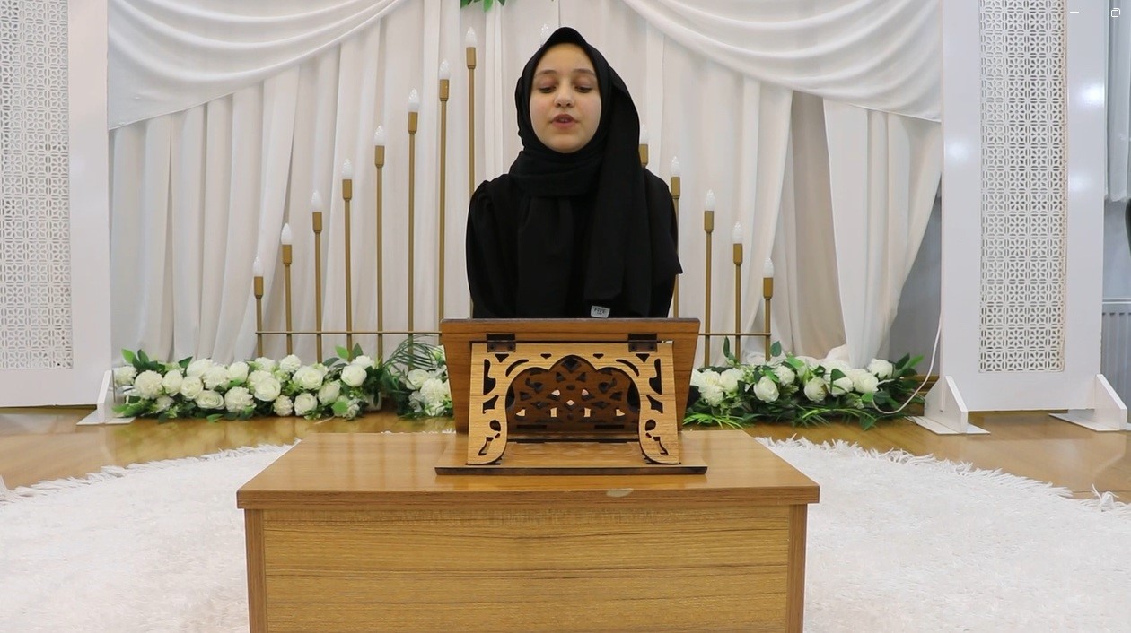 Genç hafızlar ve hadis şampiyonlarına umre ödülü
