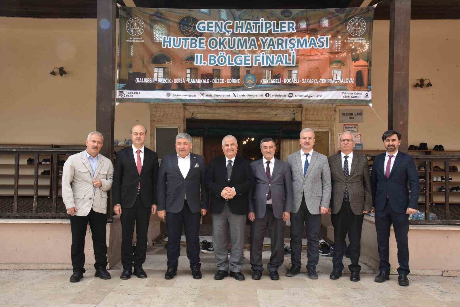 Genç Hatipler Bölge Finali büyük coşkuyla gerçekleşti
Genç Hatipler Bölge Finali büyük coşkuyla gerçekleşti