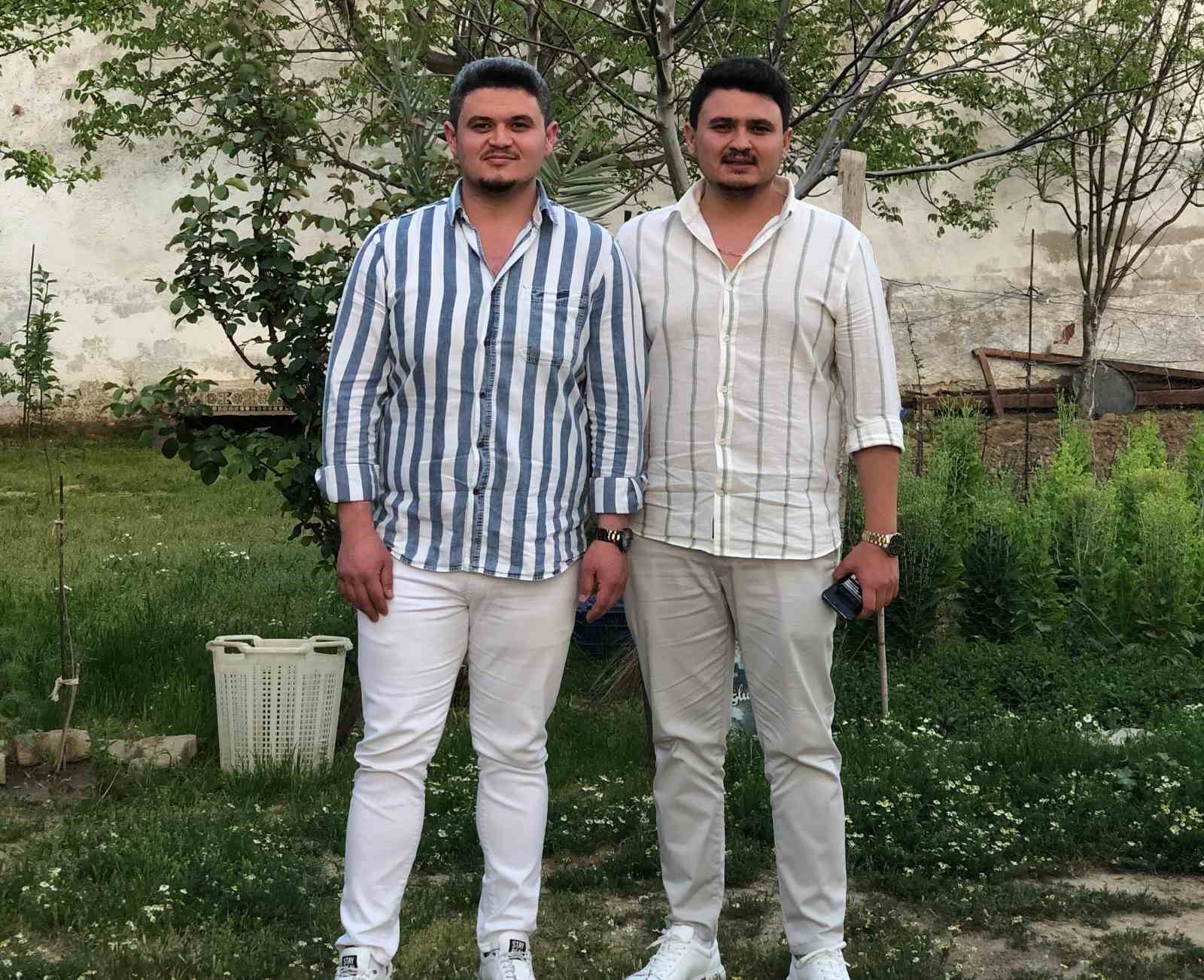 Genç kardeşlerden Sarıgöl ekonomisine 700 bin fidan hamlesi
