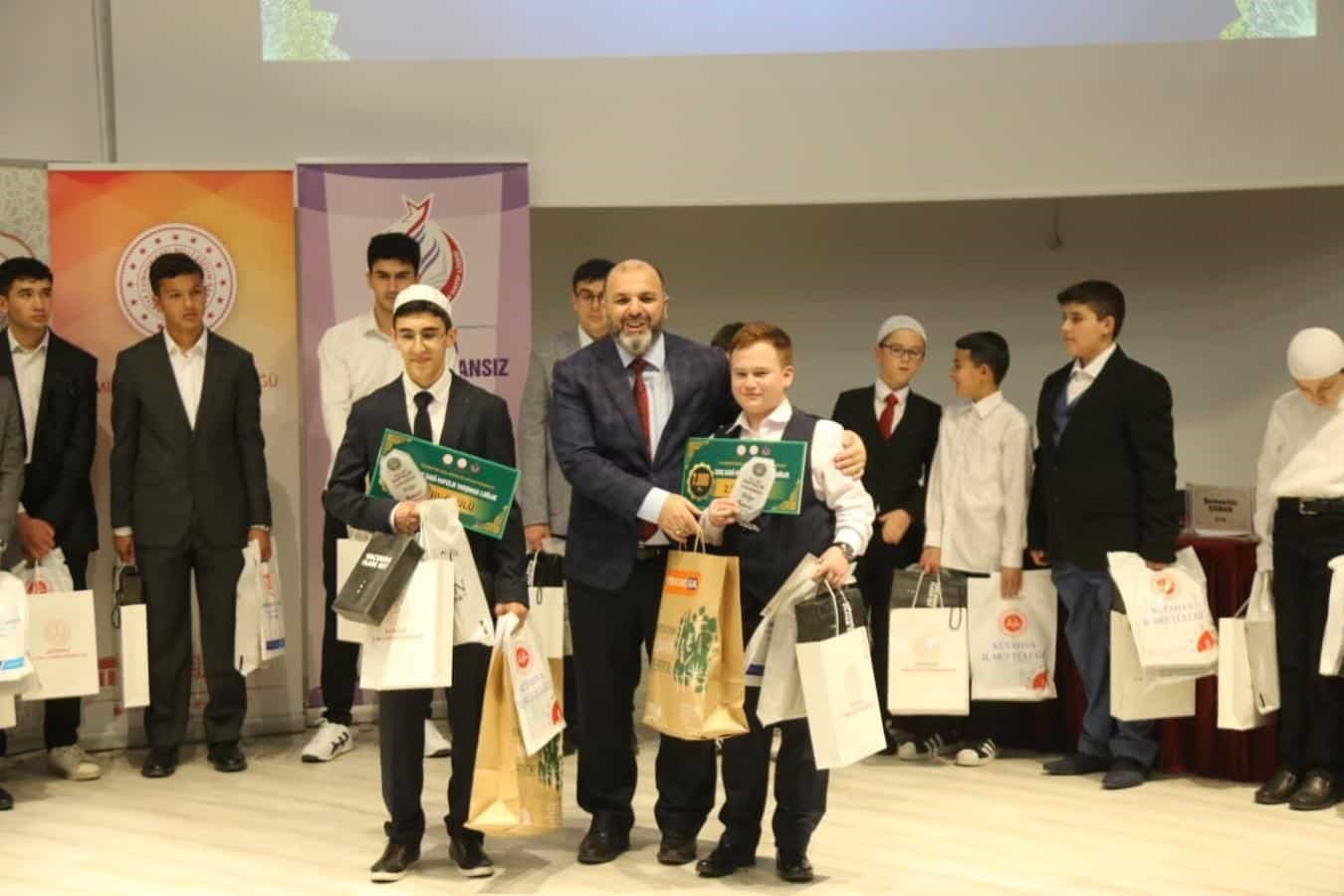 ’Genç Sadâ Hafızlık Yarışması 3. Bölge Finalleri’ Kütahya’da yapıldı
