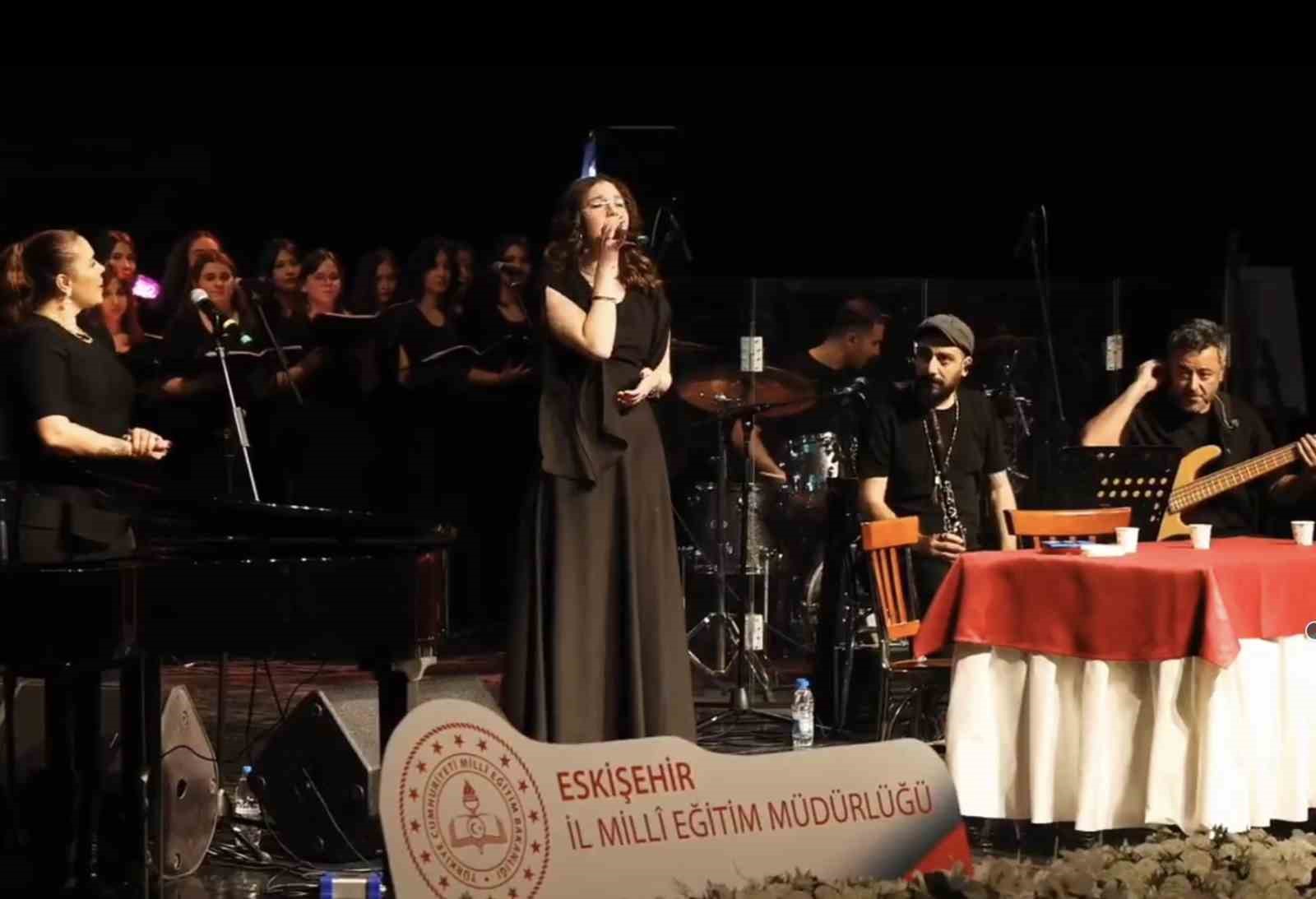 Genç yetenekler, sanatın gücüyle Eskişehir’de buluştu
