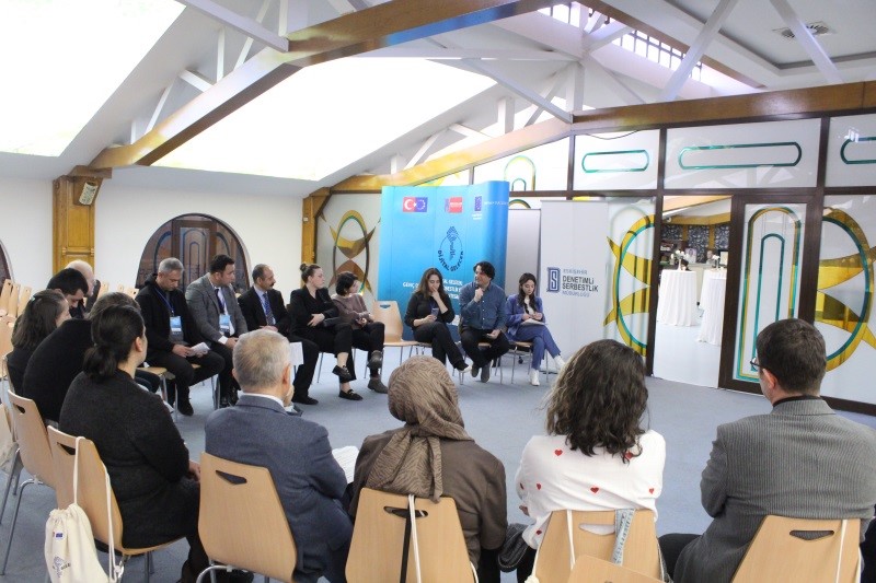 Genç yükümlülerin istihdamıyla ilgili proje Eskişehir ev sahipliğinde gerçekleştirildi
Genç yükümlülerin istihdamıyla ilgili proje Eskişehir ev sahipliğinde gerçekleştirildi