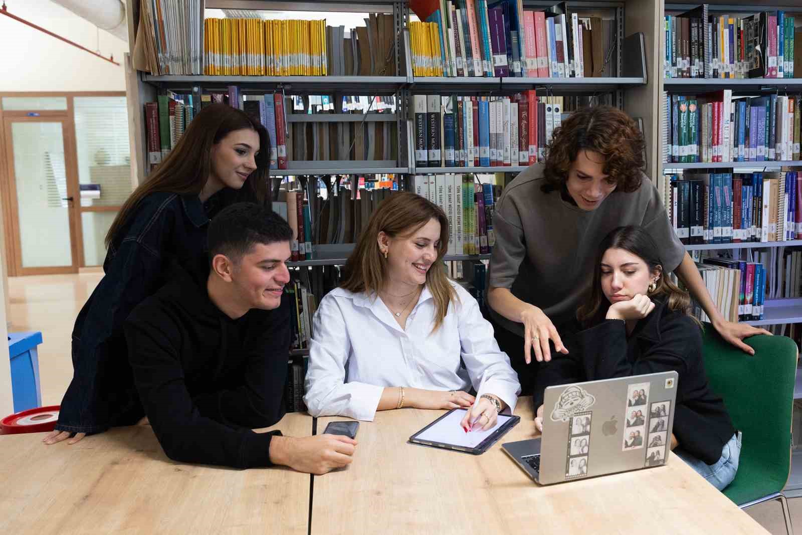 Gençler çözümün parçası olmak istiyor
