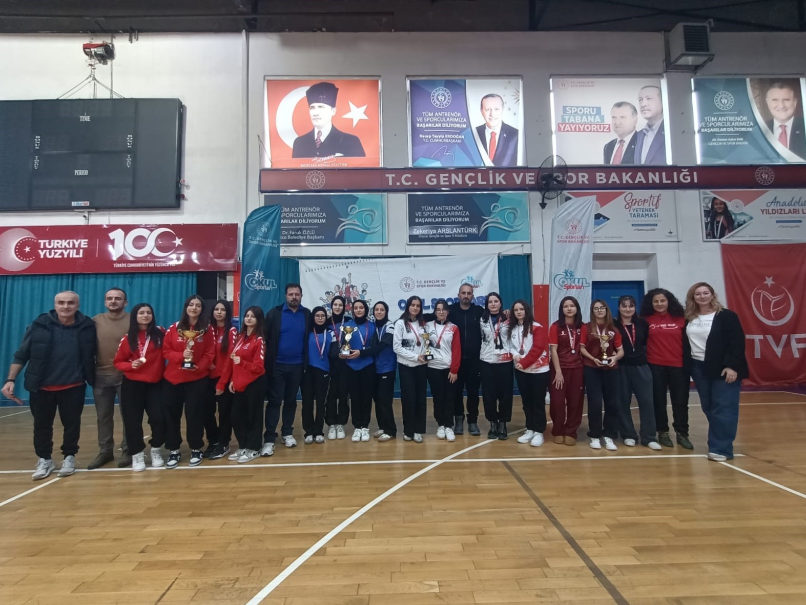 Gençler dart müsabakaları sona erdi
