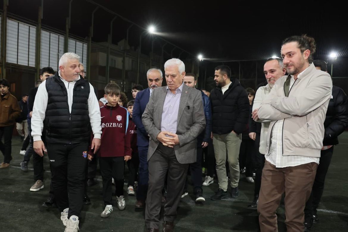 Gençler istedi, Başkan Bozbey yeniliyor
