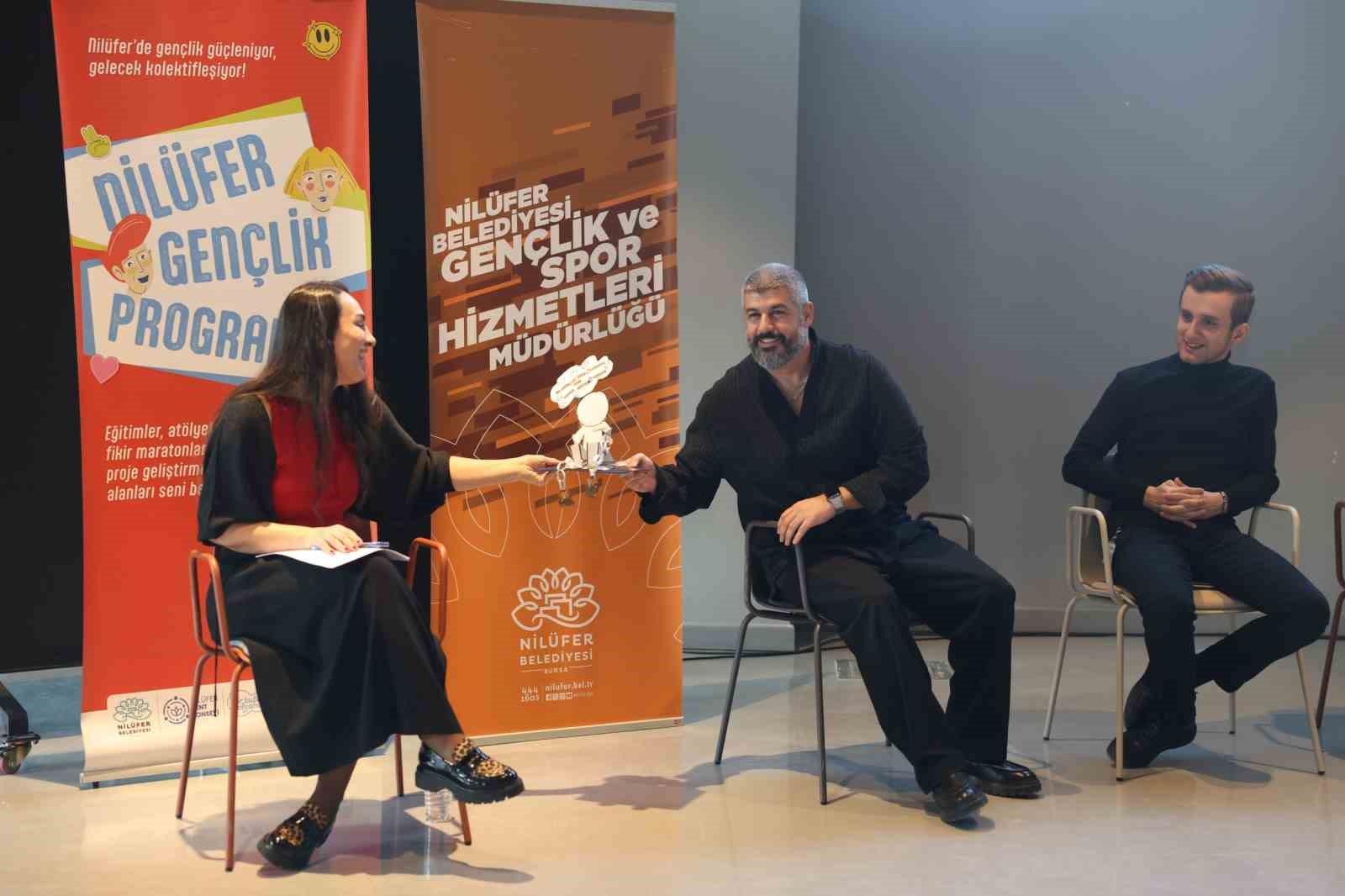 Gençler Nilüfer’de "İfade özgürlüğü" konuşuldu
