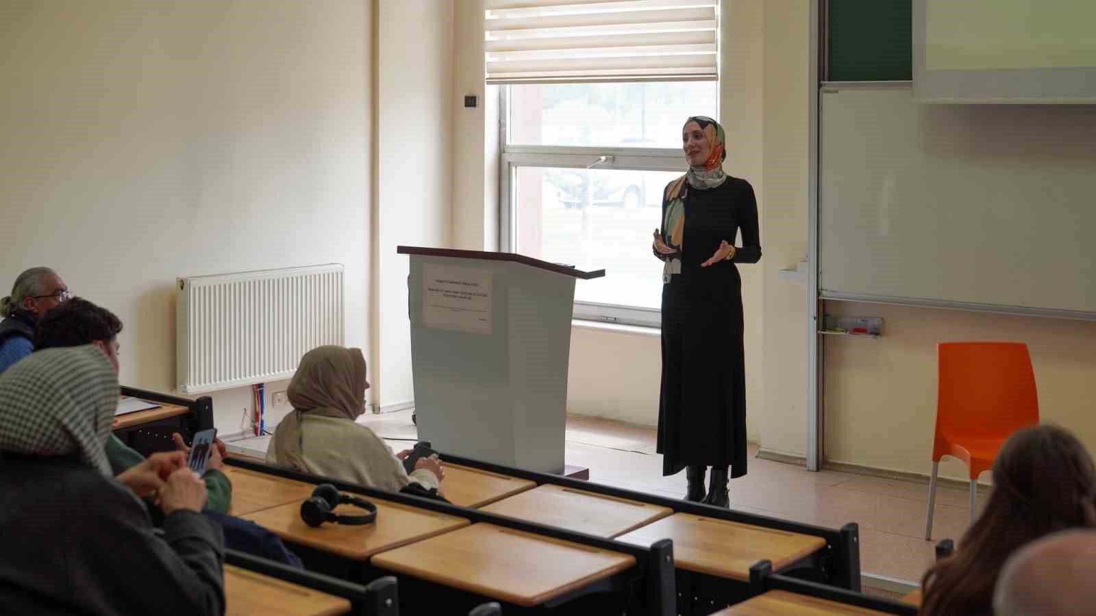 Gençler sordu, tecrübe konuştu
