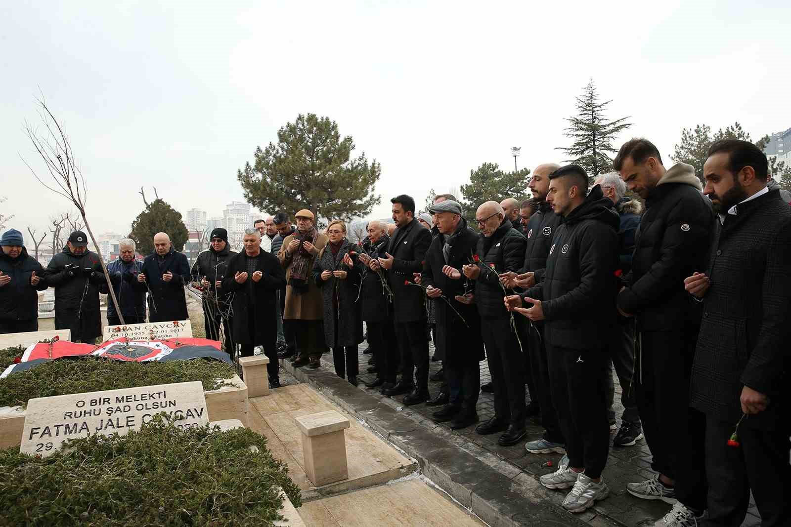 Gençlerbirliği Başkan Yardımcısı Ölmez: "İlhan Cavcav’ı ölümünün 9. yılında rahmetle anıyor, ruhunu şad ediyoruz"
