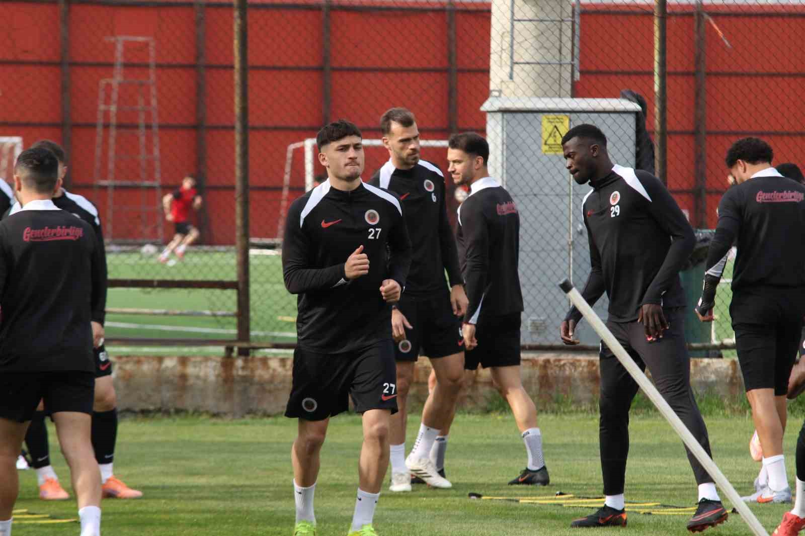 Gençlerbirliği, Galatasaray maçının hazırlıklarını sürdürdü
