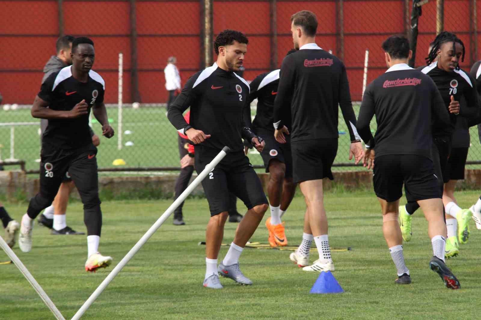 Gençlerbirliği, Galatasaray maçının hazırlıklarını sürdürdü
