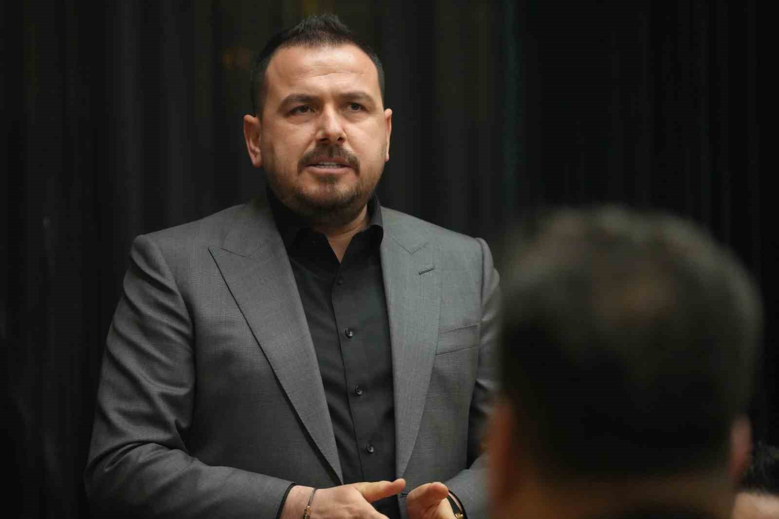 Gençlerbirliği’nden hakem kararlarına tepki: "Haksızlığa uğradık"
Gençlerbirliği’nden hakem kararlarına tepki: "Haksızlığa uğradık"