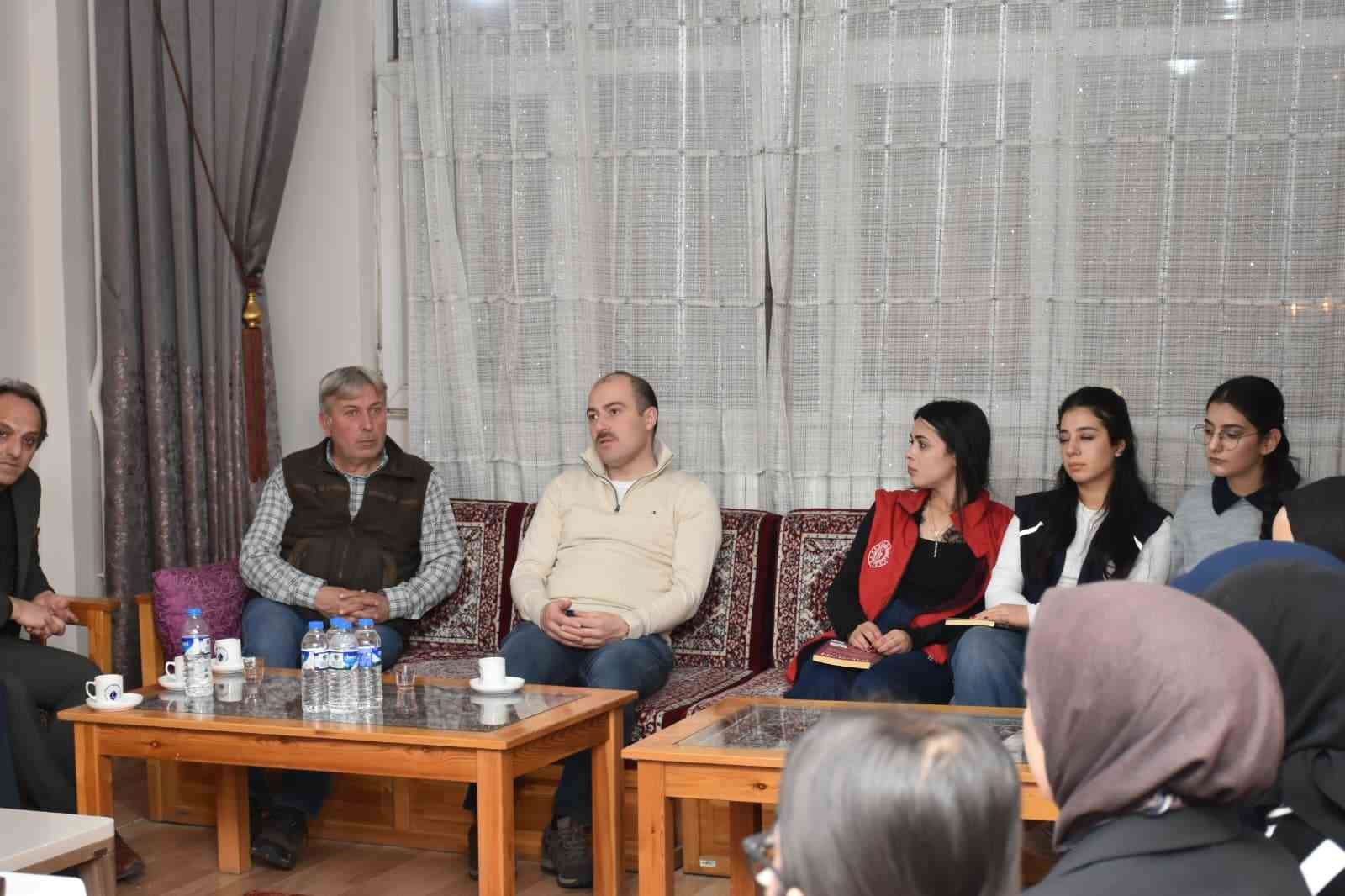 Gençlerden deneyim kazandıran sofra
