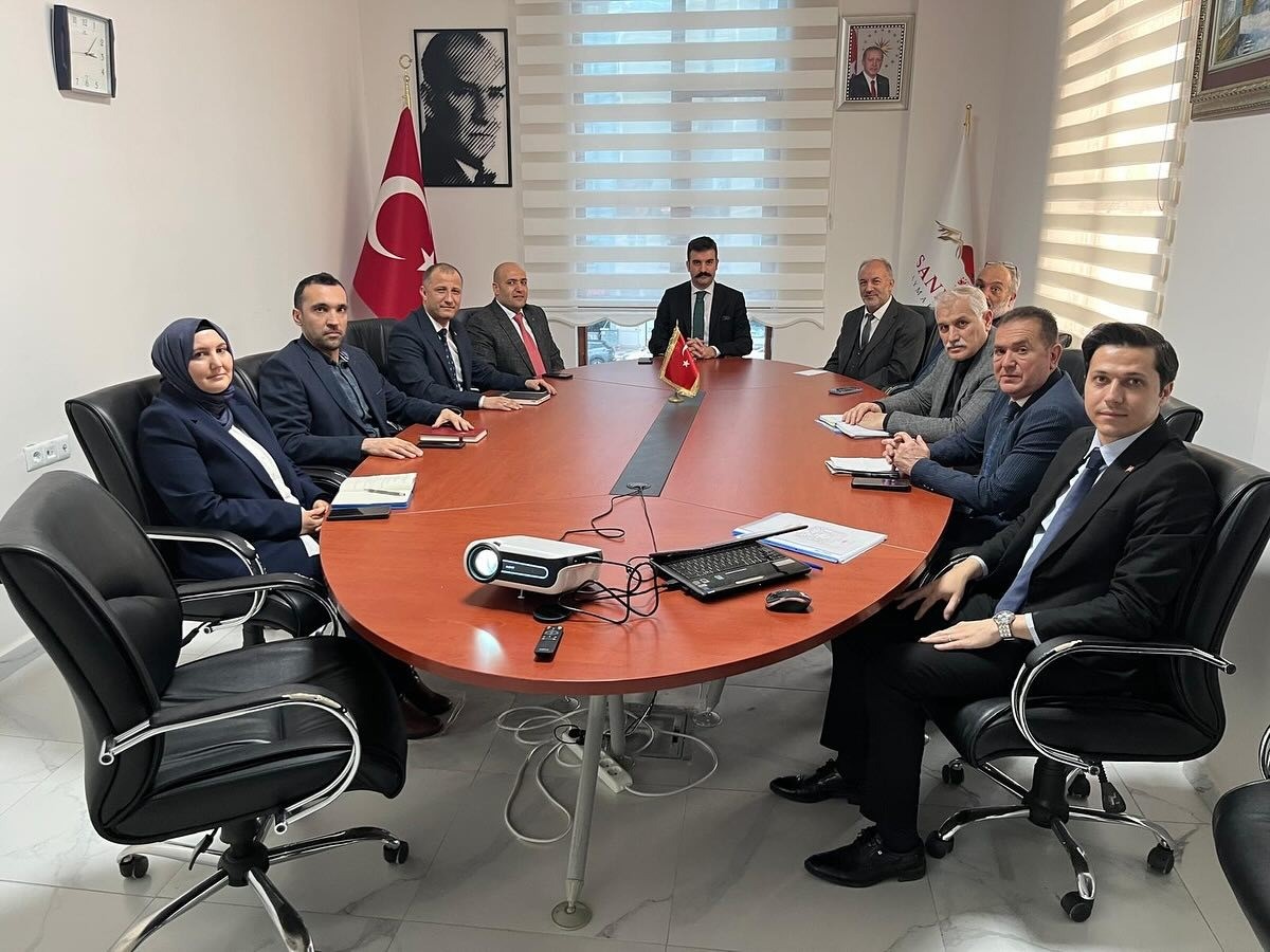 Gençlere empati kurma yöntemleri öğretilecek
