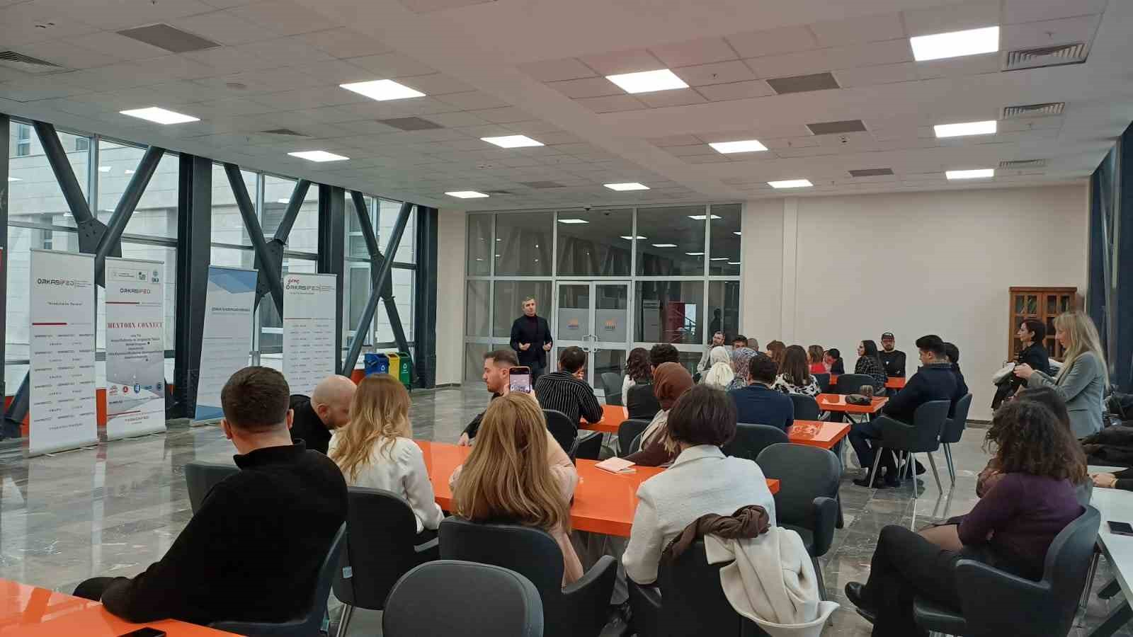 Gençlere yeni nesil mentorluk hamlesi: MentorX Connect bölgesel kalkınmaya güç katıyor
